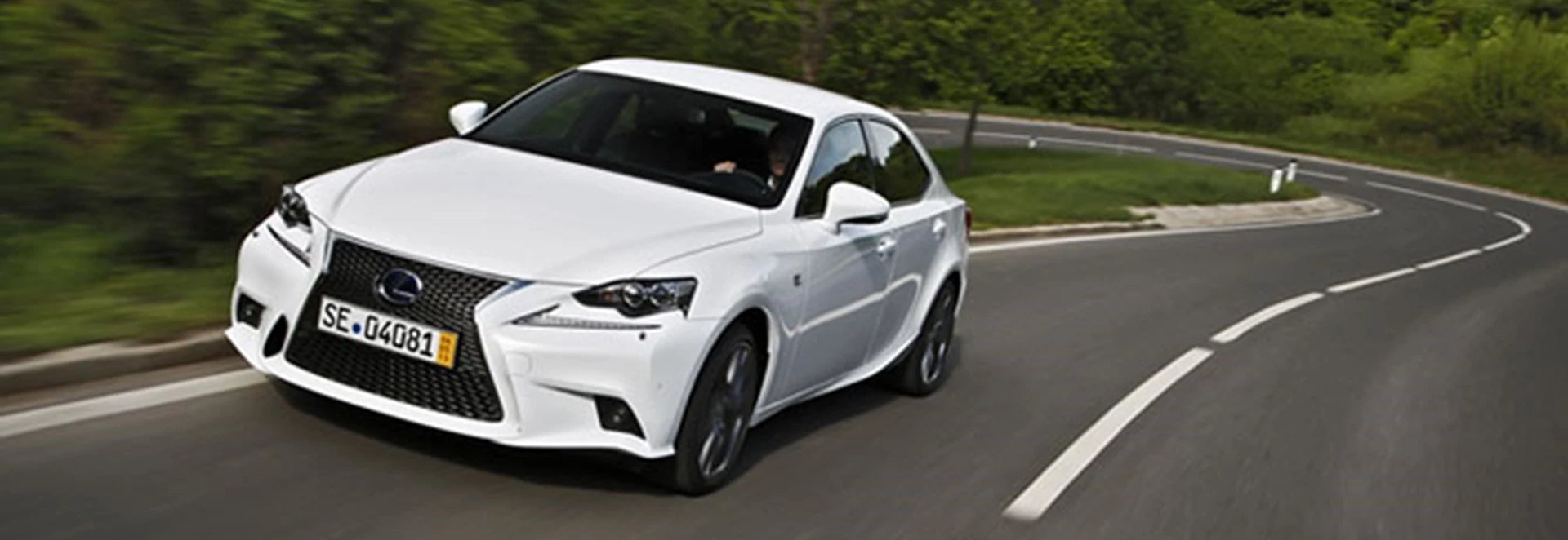 Lexus IS 300h Premier